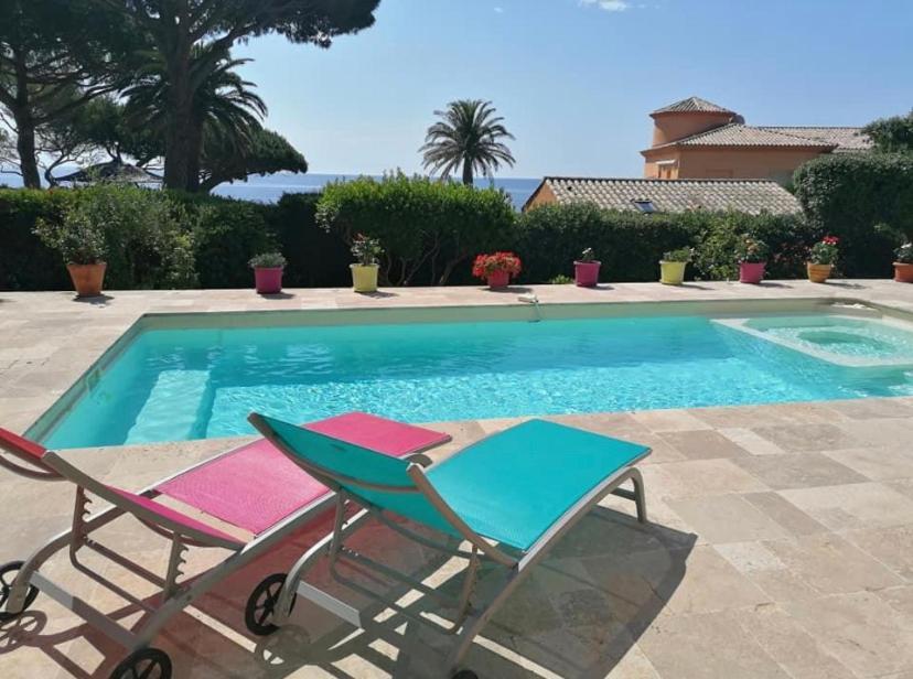 Villa Esmeralda Adults Only Les Issambres Exterior photo