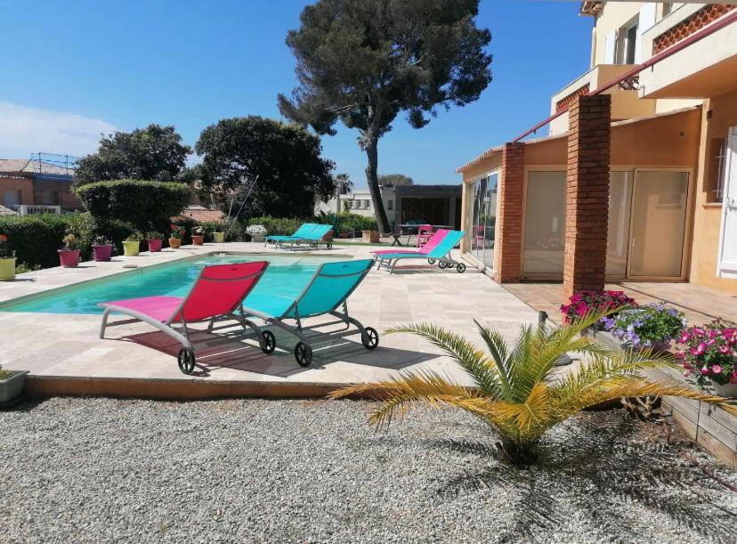 Villa Esmeralda Adults Only Les Issambres Exterior photo
