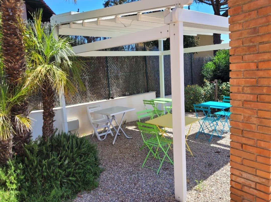 Villa Esmeralda Adults Only Les Issambres Exterior photo