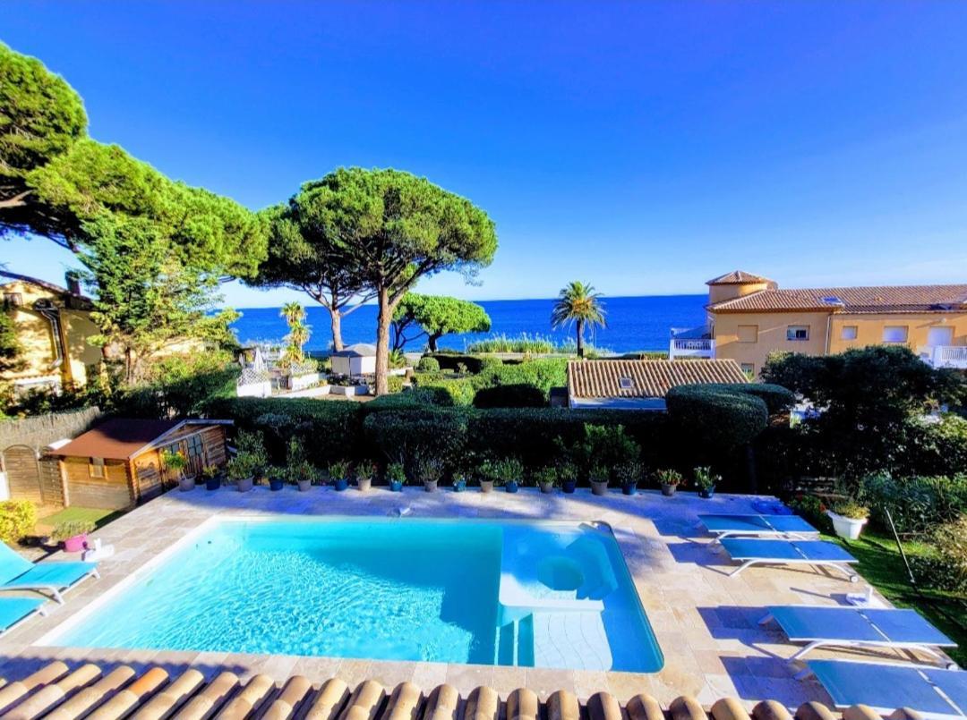 Villa Esmeralda Adults Only Les Issambres Exterior photo