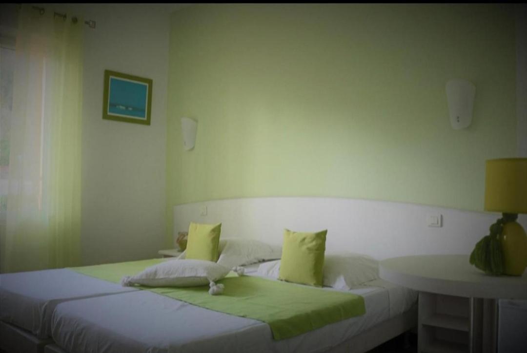 Villa Esmeralda Adults Only Les Issambres Exterior photo