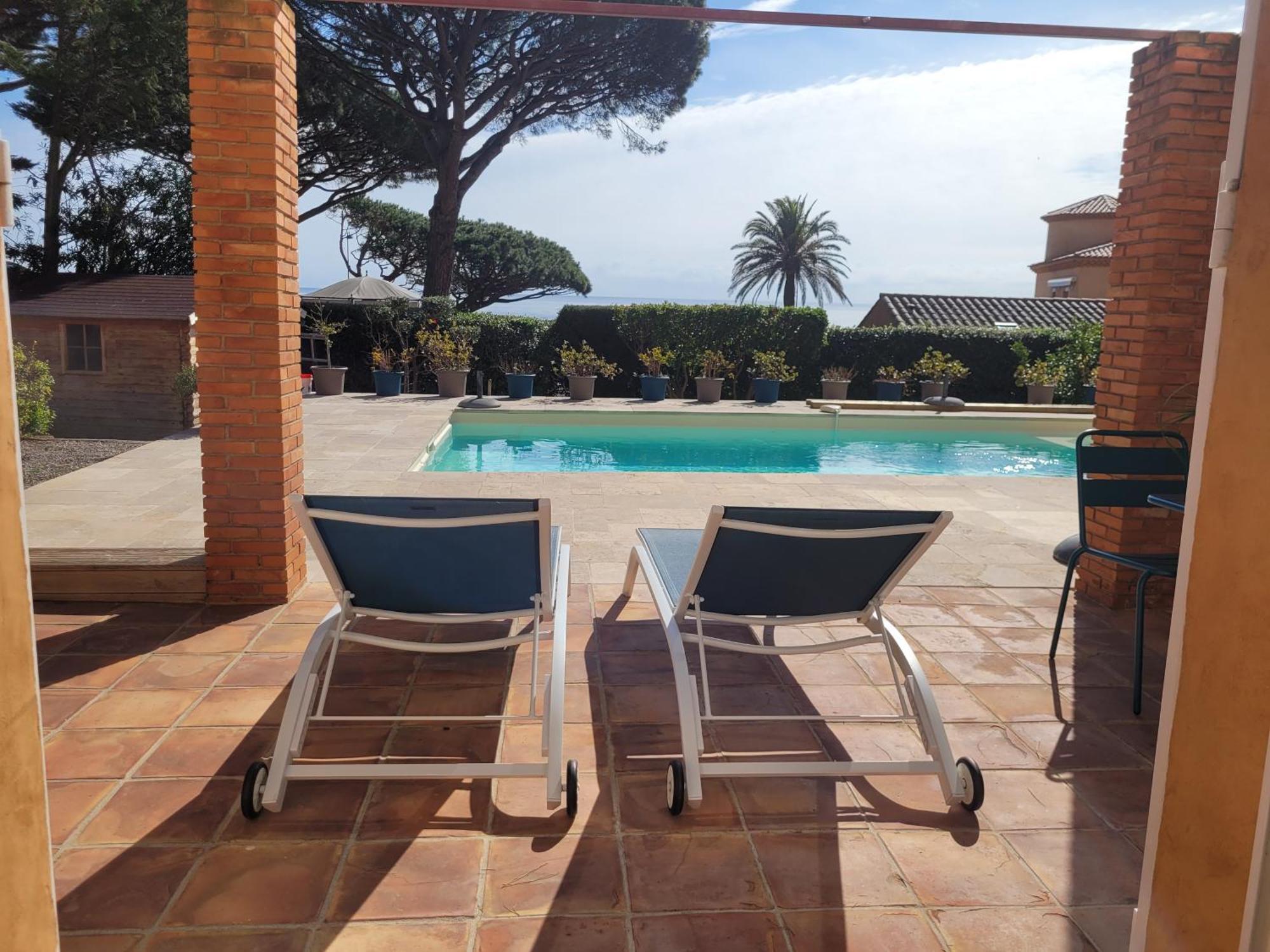 Villa Esmeralda Adults Only Les Issambres Exterior photo