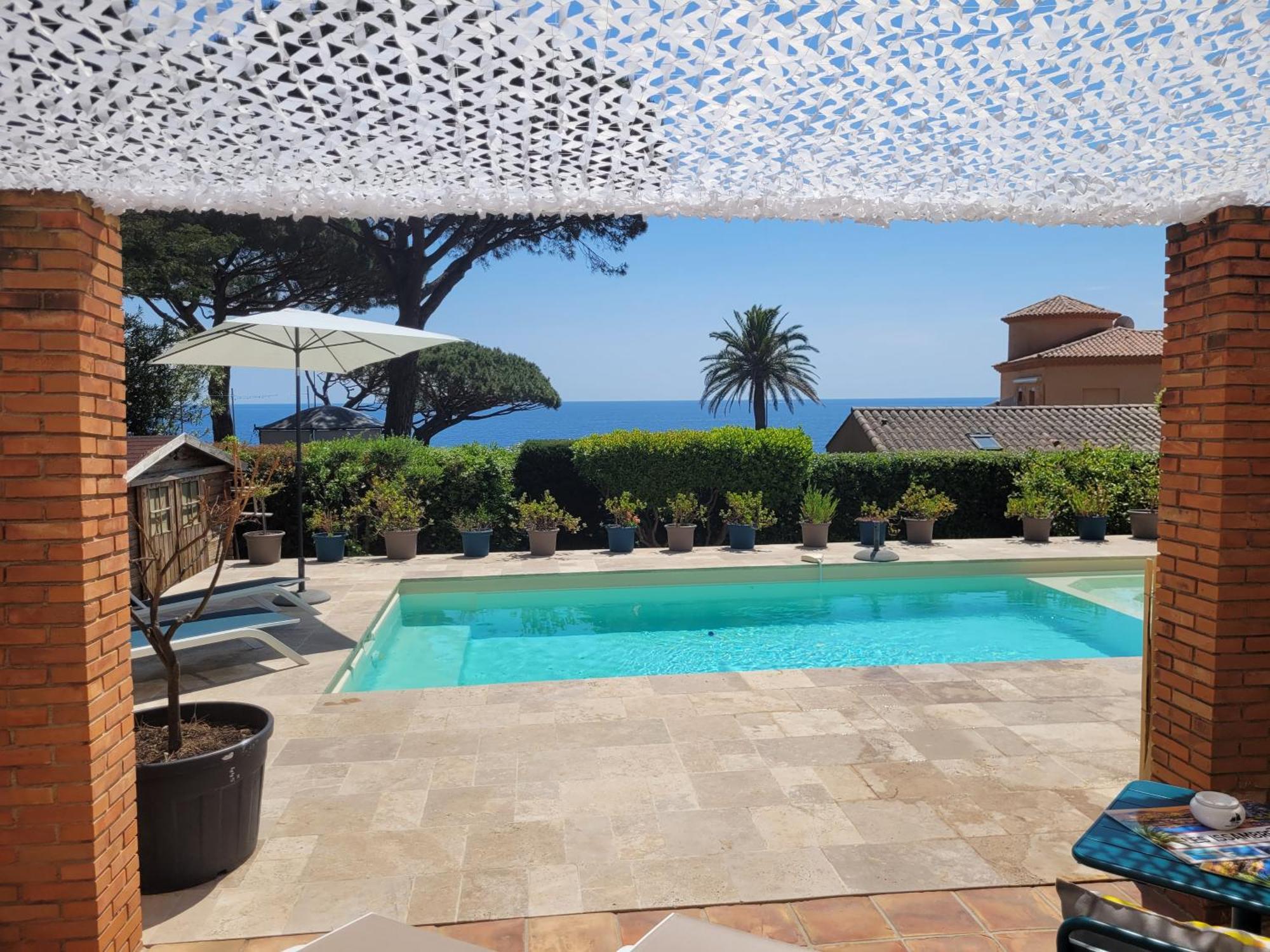 Villa Esmeralda Adults Only Les Issambres Room photo
