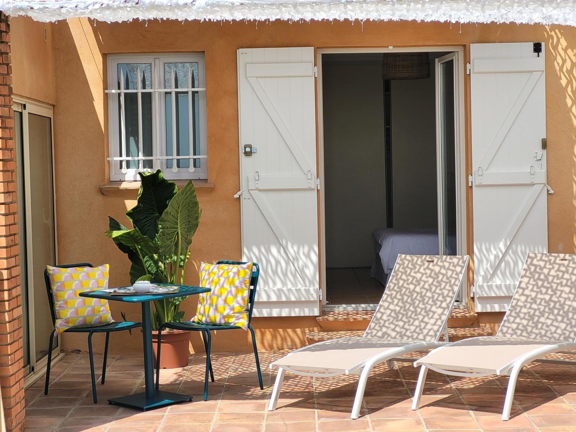 Villa Esmeralda Adults Only Les Issambres Room photo